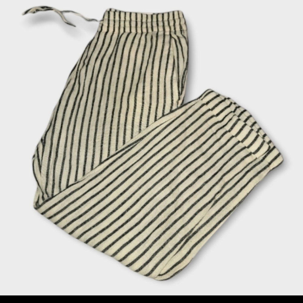 Old Navy Black and White Striped Joggers